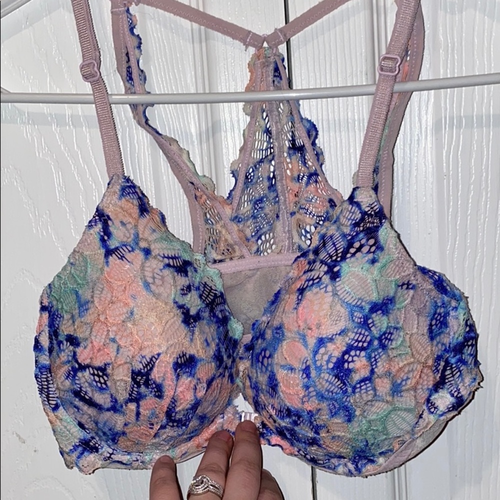 Victoria’s Secret bra